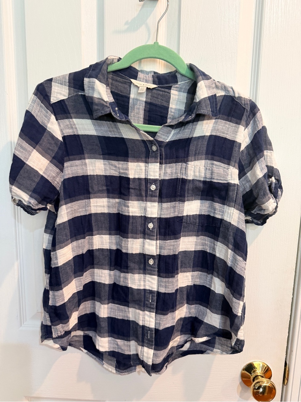 Women’s Lucky Navy and White Plaid Button-Up Shirt Size Small
